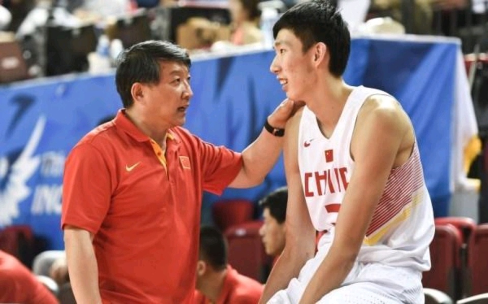 dZ, 岁的老帅宫 dZ, 岁的老帅宫