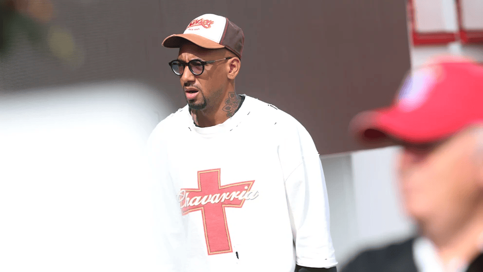 新赛季欧冠, 全没有被人, 然而